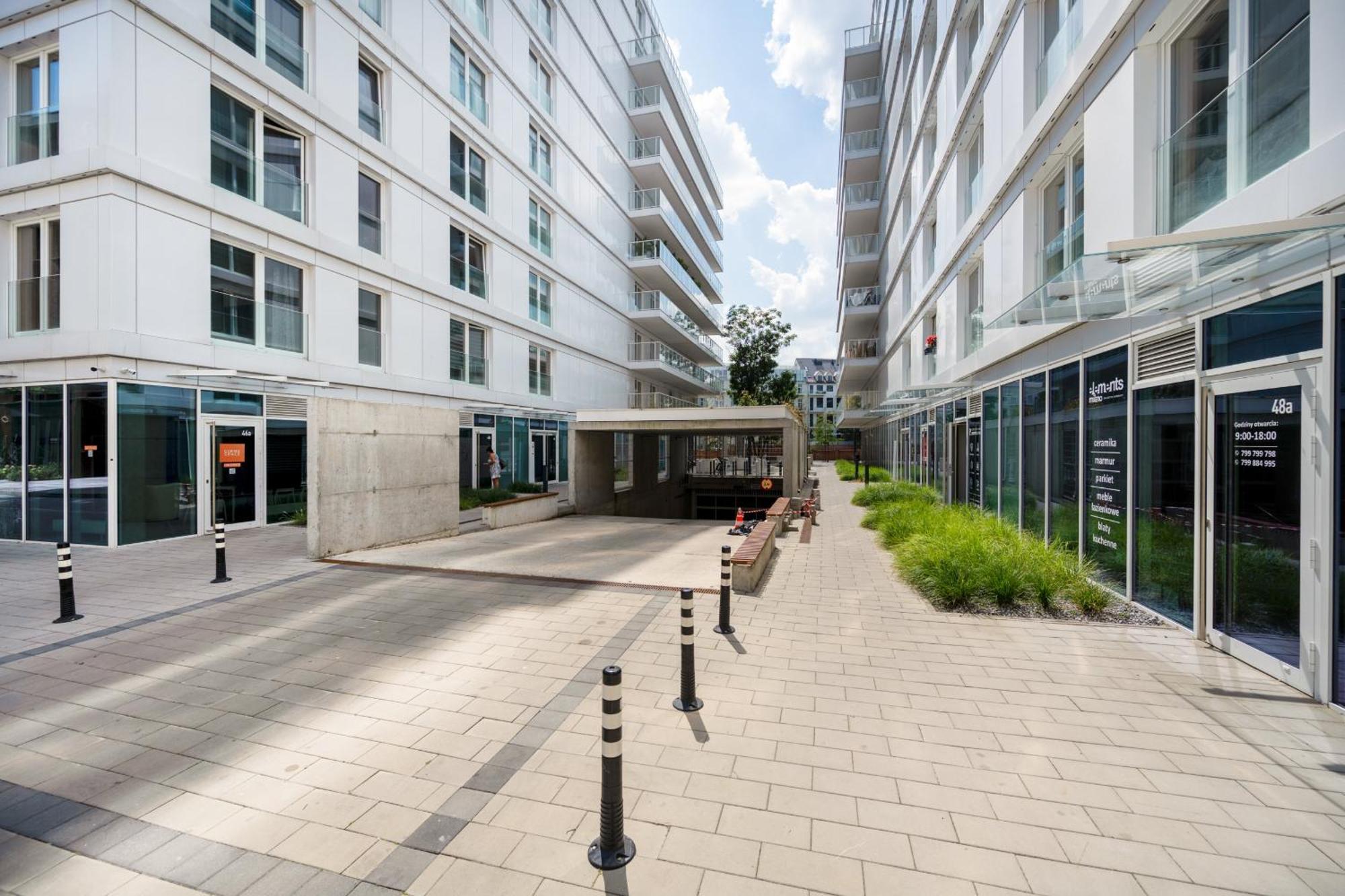 Elegant Apartment With Balcony By The Oder River In Wroclaw By Renters Prestige Exterior foto
