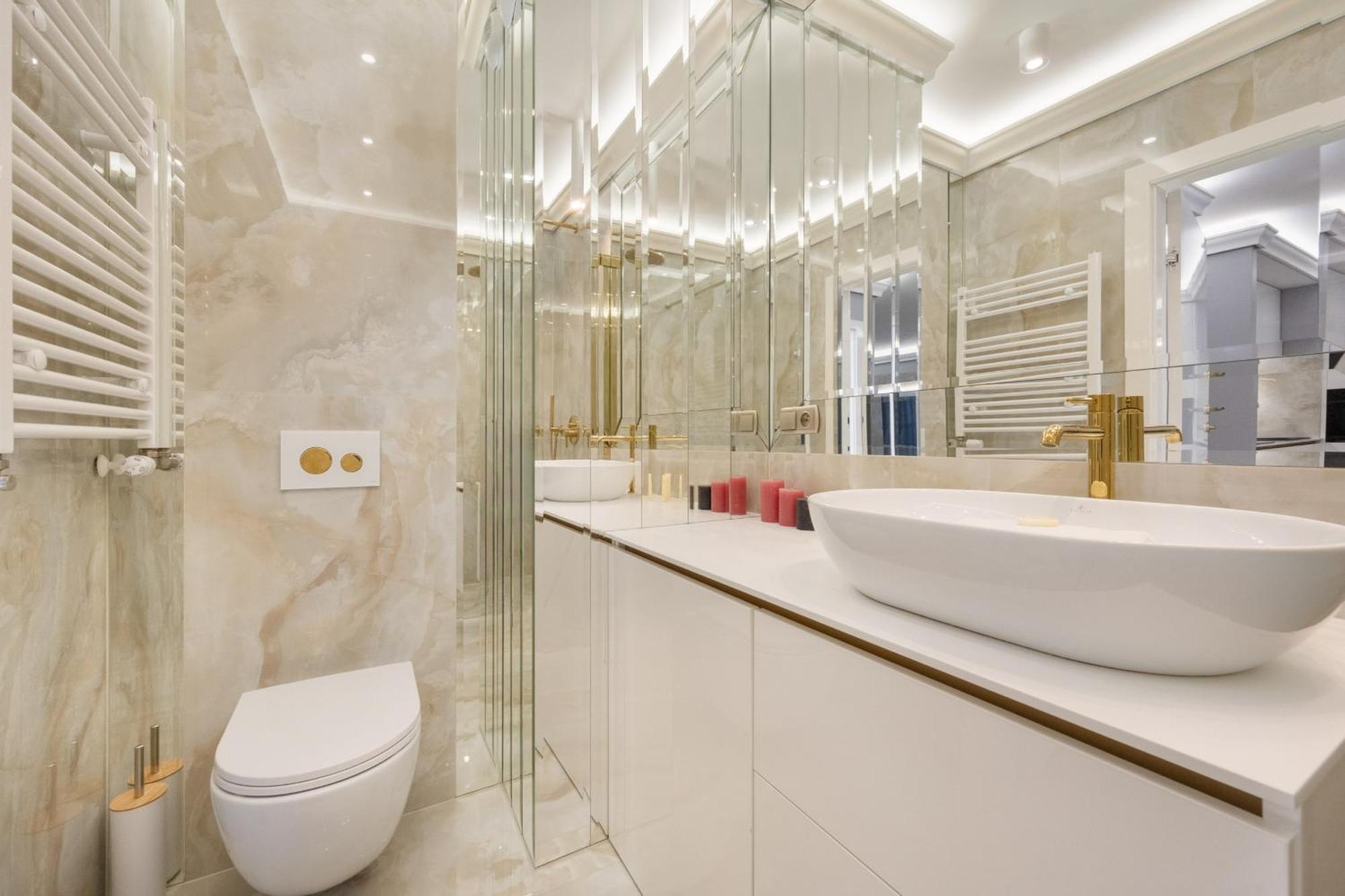 Elegant Apartment With Balcony By The Oder River In Wroclaw By Renters Prestige Exterior foto